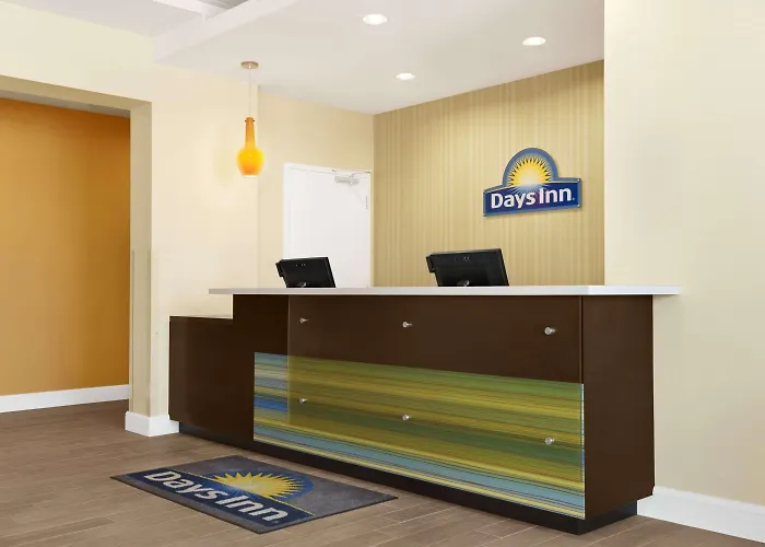 Spark By Hilton Victoria