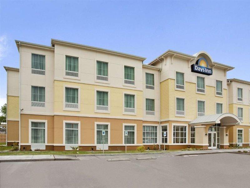 Spark By Hilton Hotel