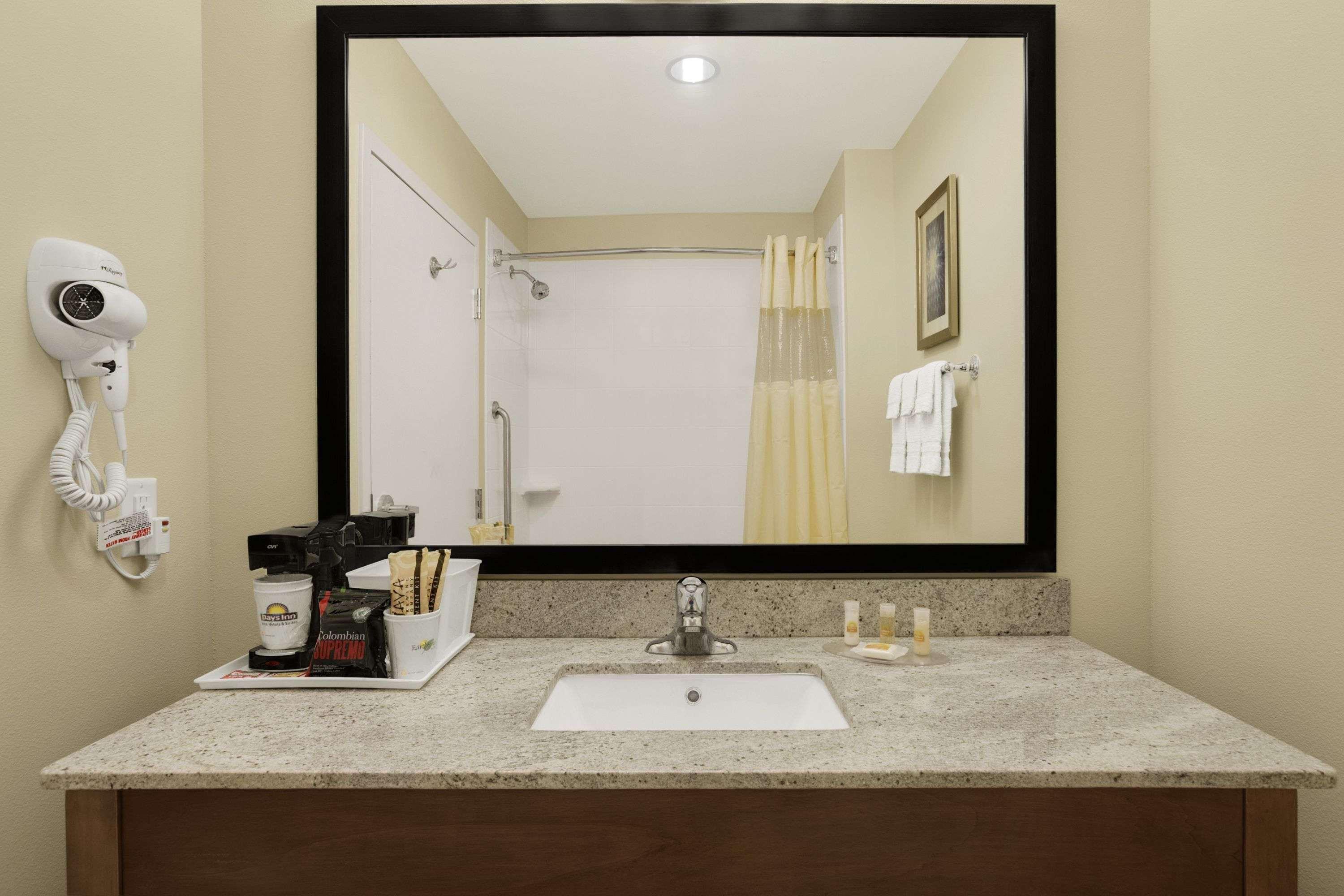 Days By Wyndham Hotel 2*