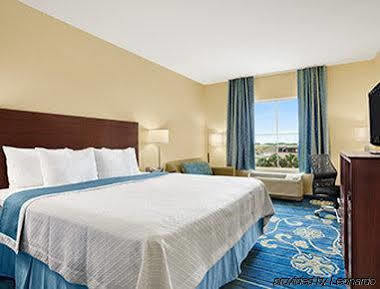 Hotel Spark By Hilton Victoria